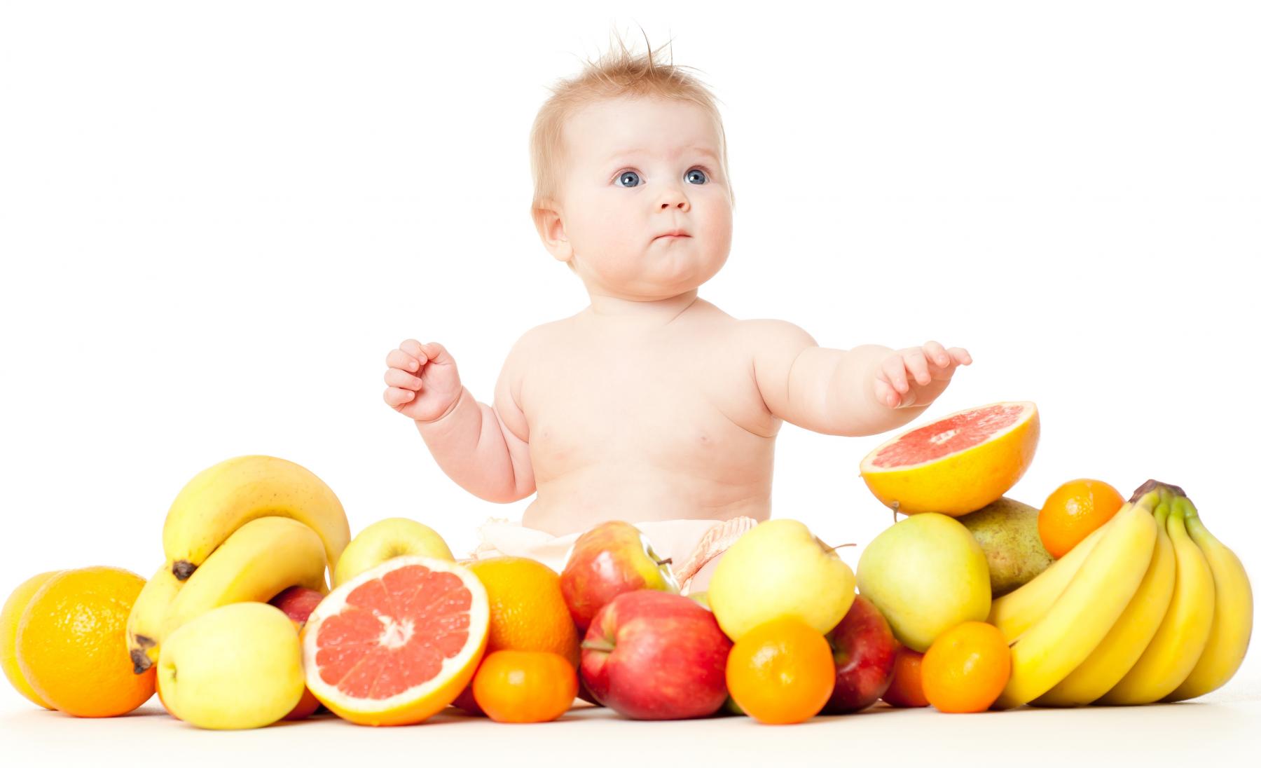 Mách mẹ một số loại trái cây bổ dưỡng cho bé nên đưa vào thực đơn cho trẻ